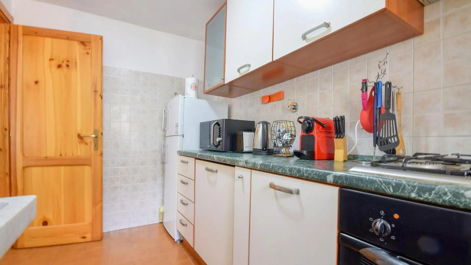 Stunning Home In Sori With Wifi איטליה