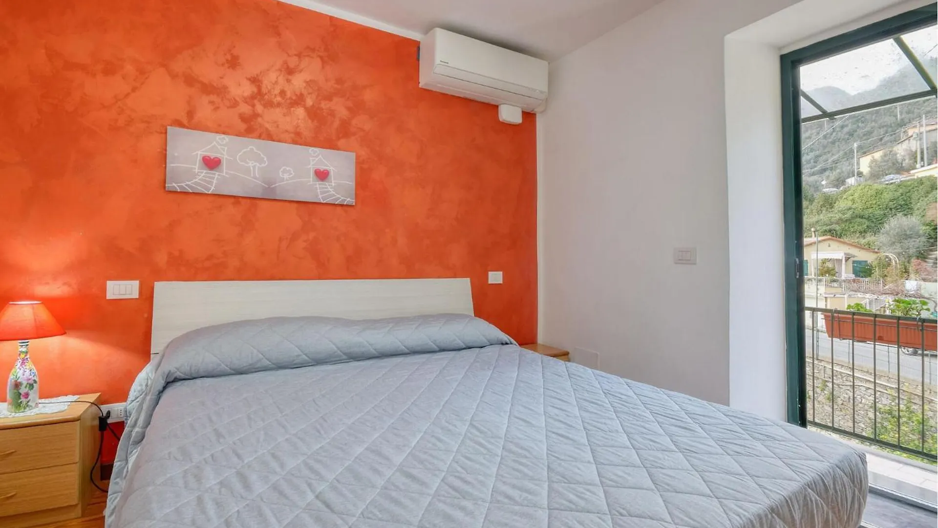 Stunning Home In Sori With Wifi 0*,  Italy